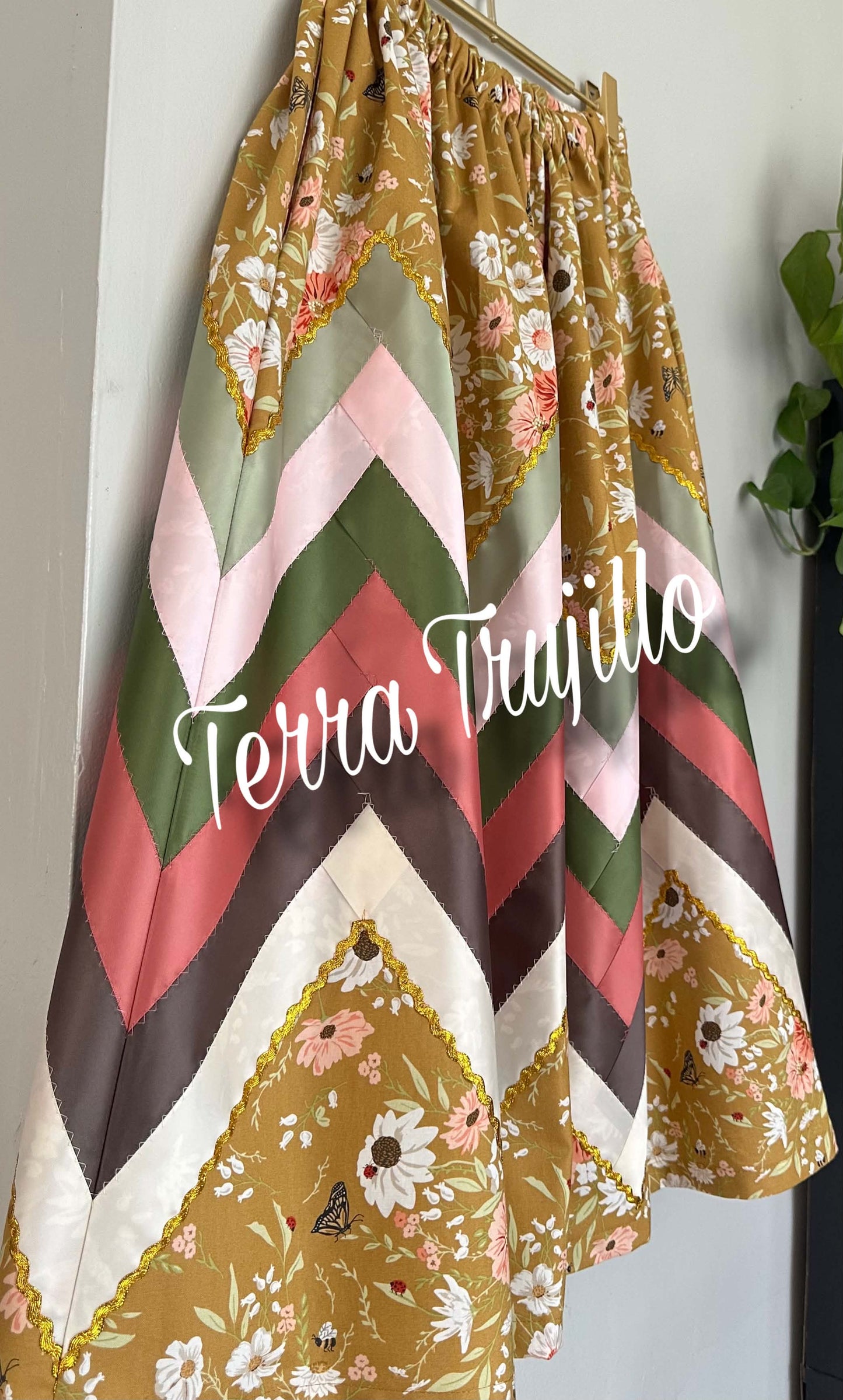 Zig Zag Ribbon Skirt