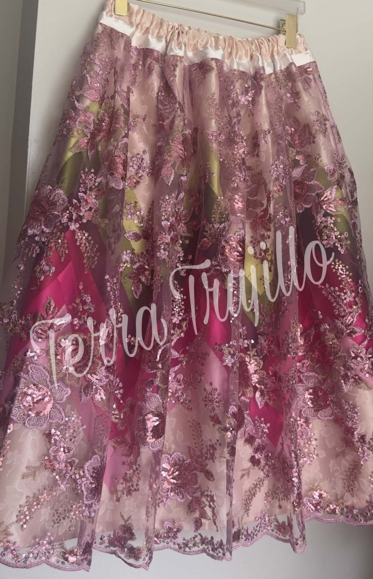 Overlay Lace Zig Zag Ribbon Skirt